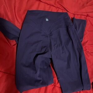 Buffbunny purple legacy leggings. Size small. Worn maybe 5 times.